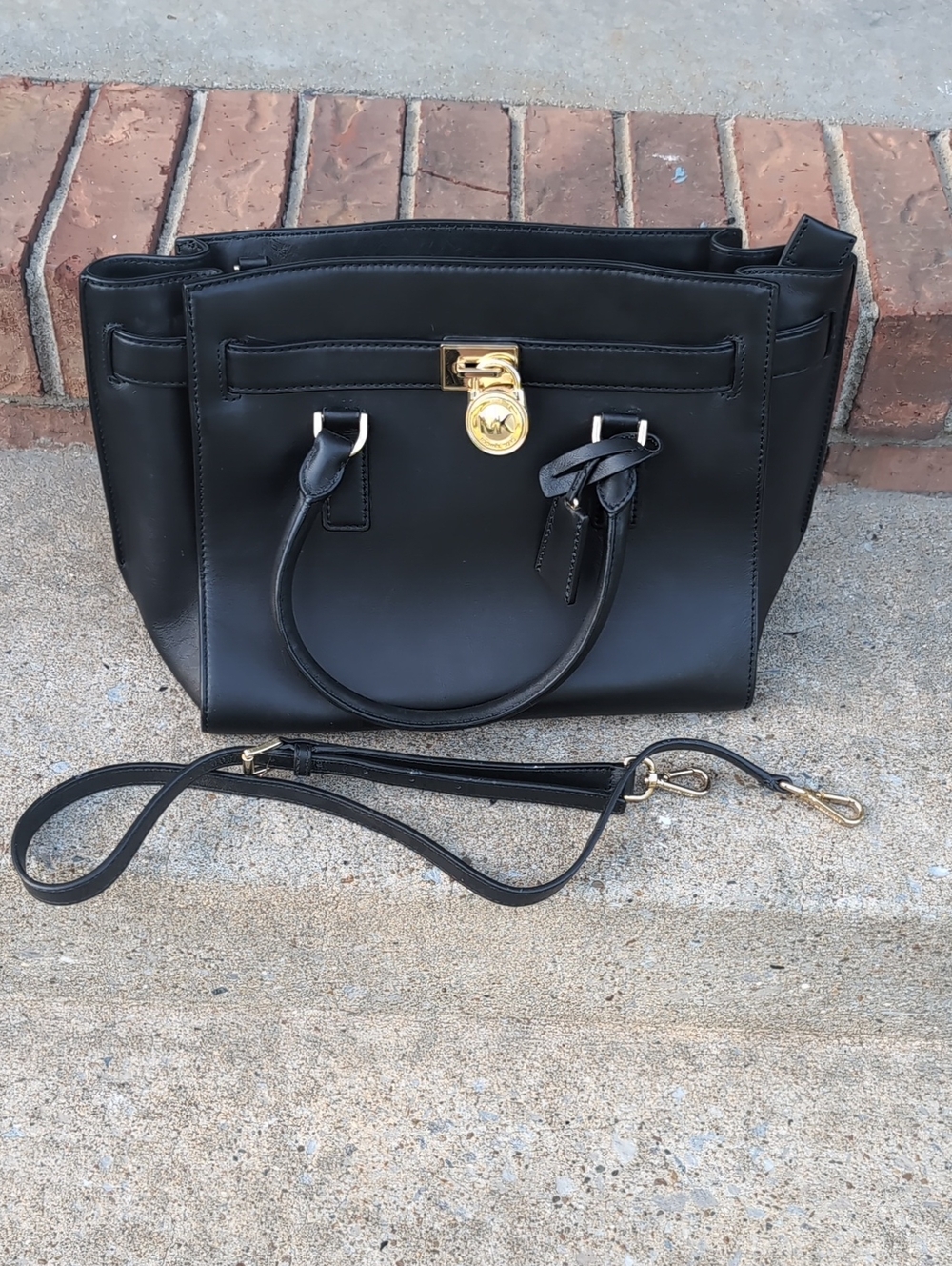 Michael Kors Hamilton Black Leather Crossbody Bag Lock Gold Hardware